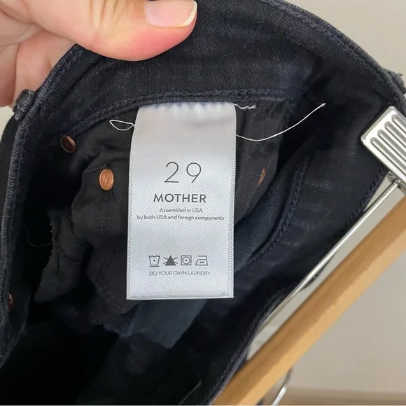 MOTHER The Insider Crop Step Fray Jeans in Not Guilty Size 29 - Picture 8 of 15
